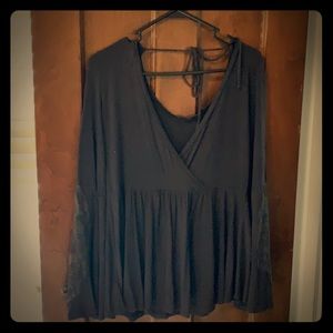 American Eagle long sleeve blouse